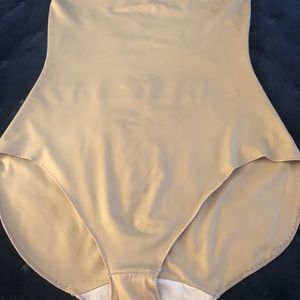 Spank midriff shaper